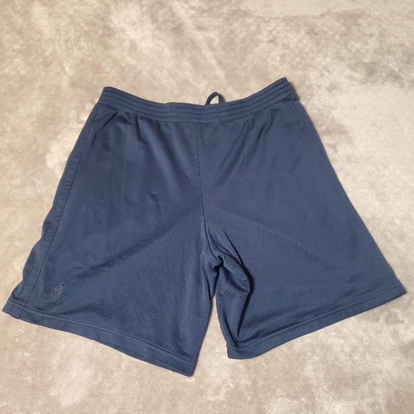 Champion navy blue mesh basketball shorts men size med. Pre-owned - Picture 2 of 7